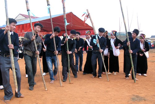 Kho Mu ethnic people’s ritual to pray for rain  - ảnh 2